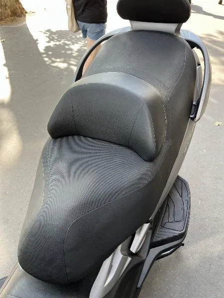BURGMAN 650