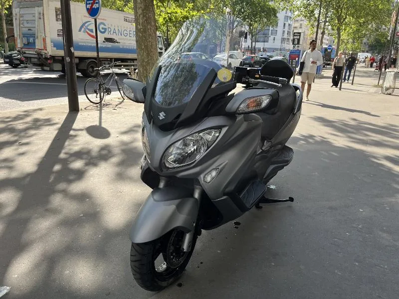 BURGMAN 650
