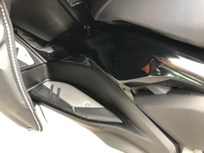 XMAX 125 TECH MAX