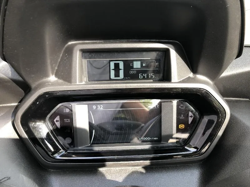 XMAX 125 TECH MAX