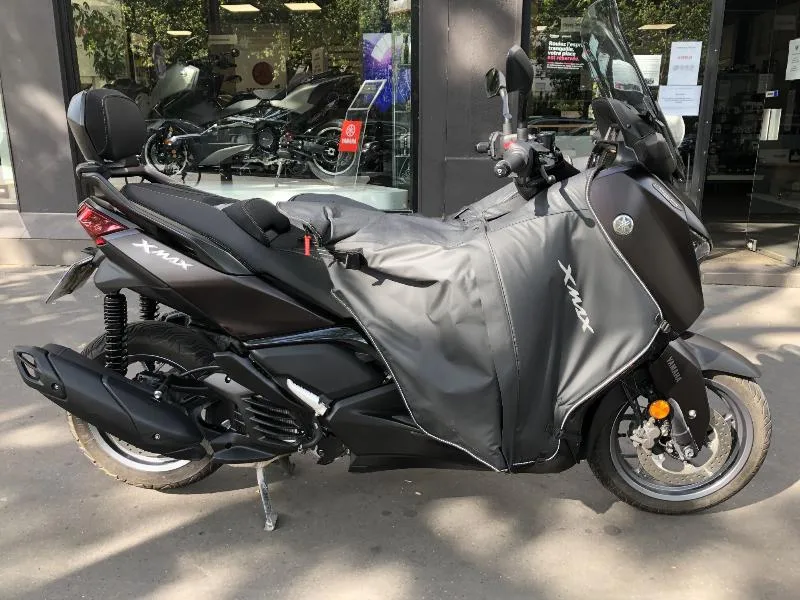 XMAX 125 TECH MAX