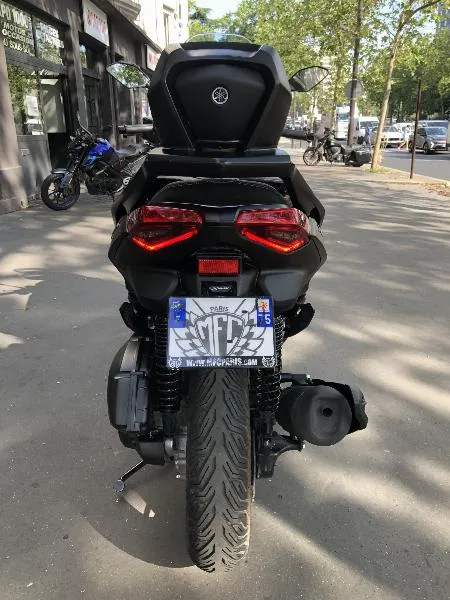 XMAX 125 TECH MAX