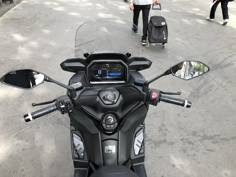 XMAX 300 Tech Max