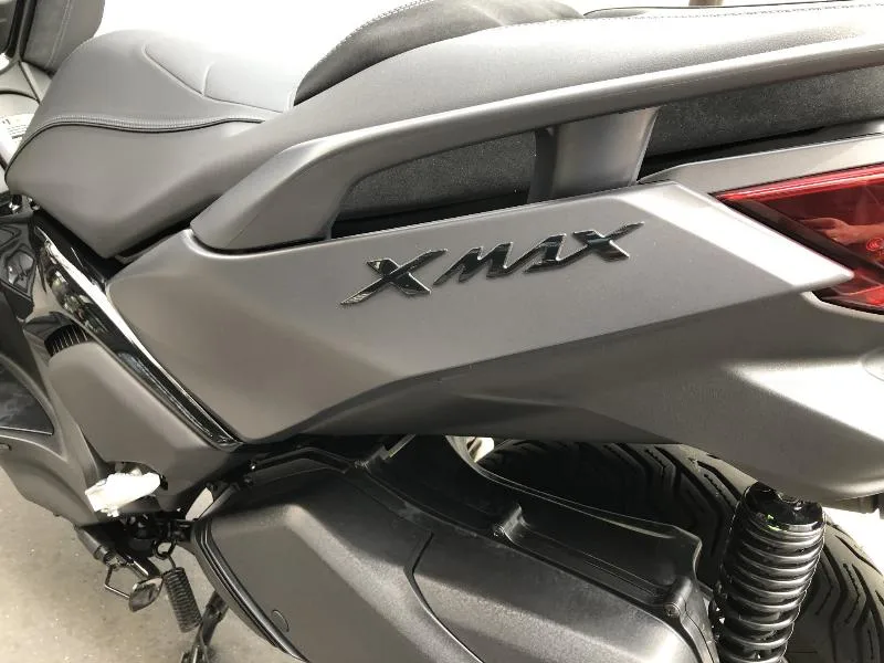 XMAX 300 Tech Max
