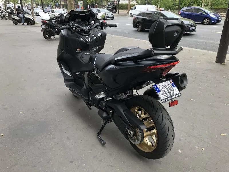 XP TMAX 560 TECH MAX