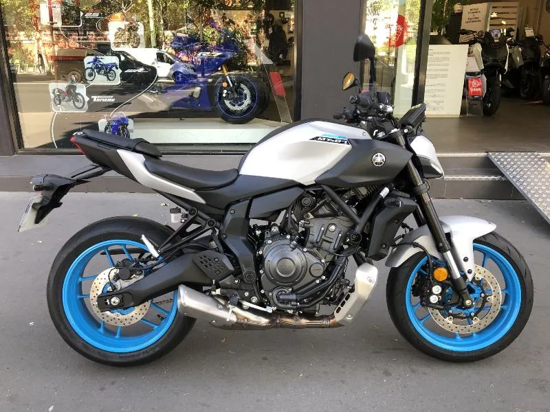 MT07 