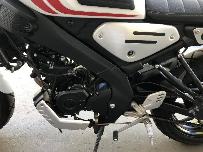 XSR 125