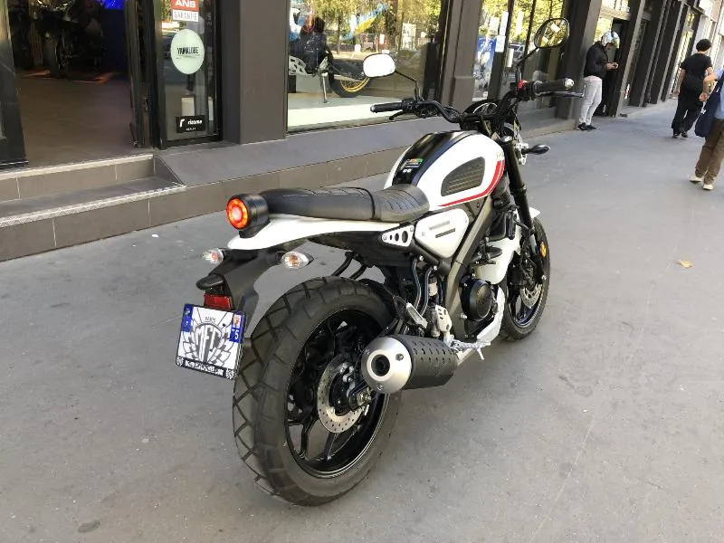 XSR 125