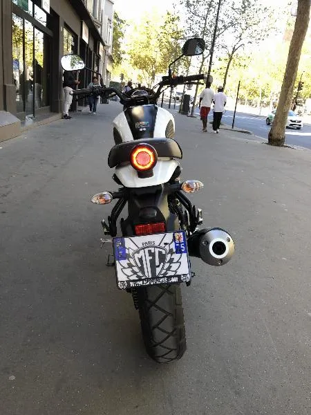 XSR 125