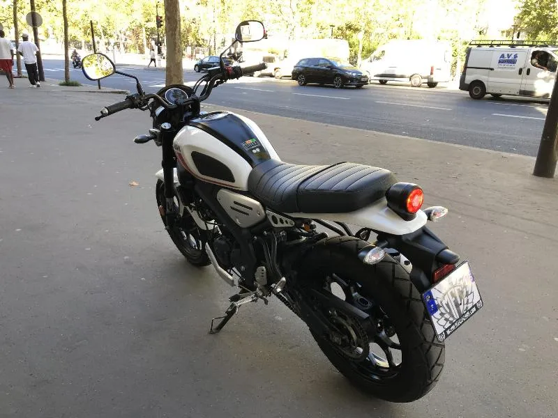 XSR 125