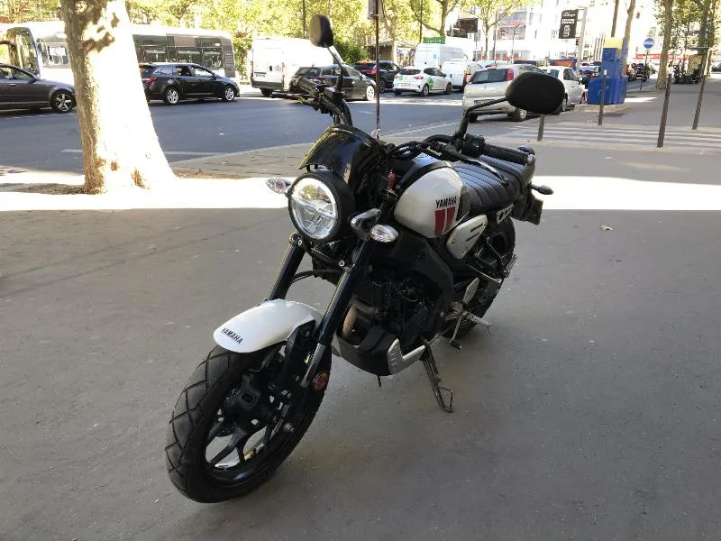 XSR 125