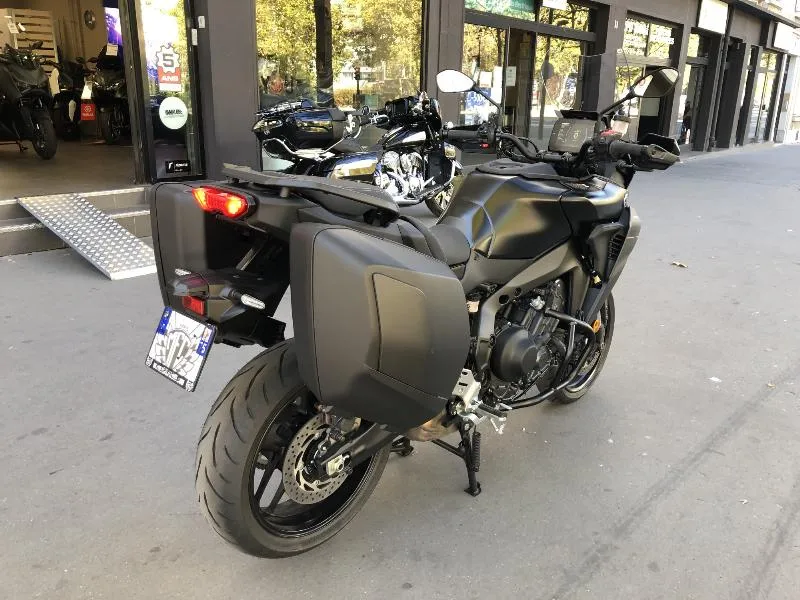 TRACER 9 GT