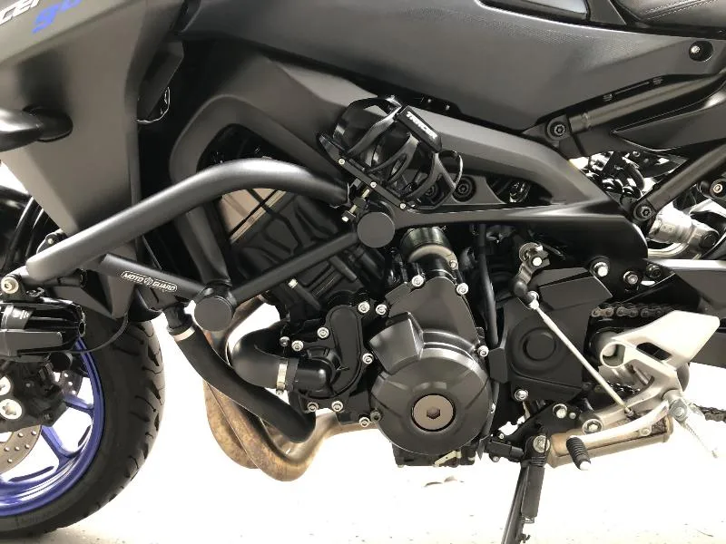 TRACER 900
