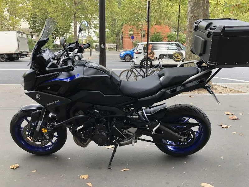 TRACER 900