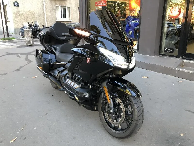 GL 1800 GOLDWING TOURING DCT