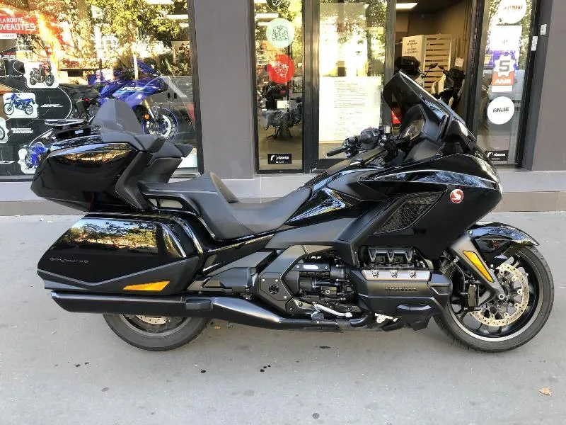 GL 1800 GOLDWING TOURING DCT