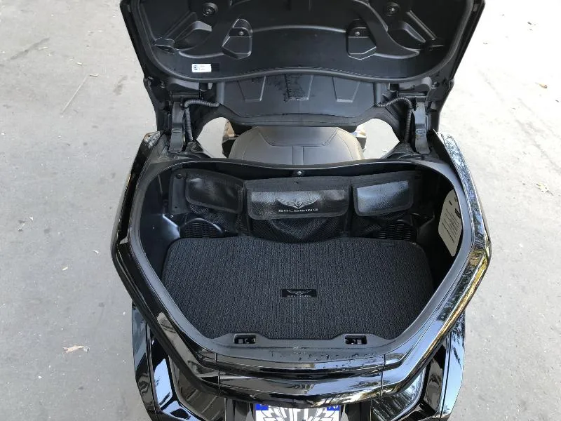 GL 1800 GOLDWING TOURING DCT