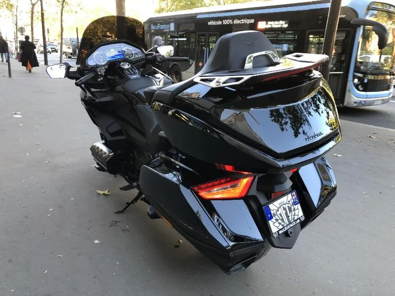 GL 1800 GOLDWING TOURING DCT