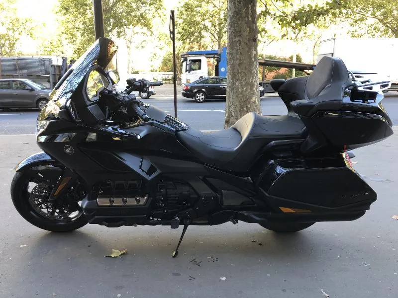 GL 1800 GOLDWING TOURING DCT