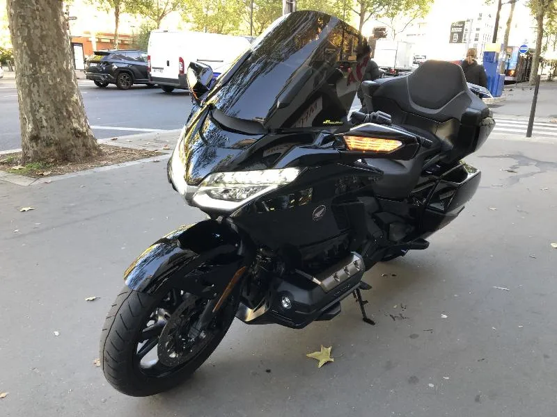 GL 1800 GOLDWING TOURING DCT