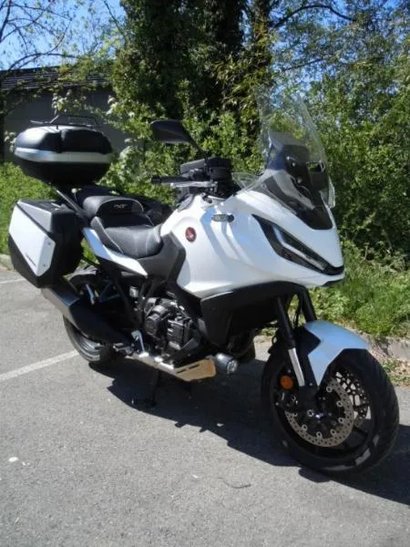 NT 1100 DCT