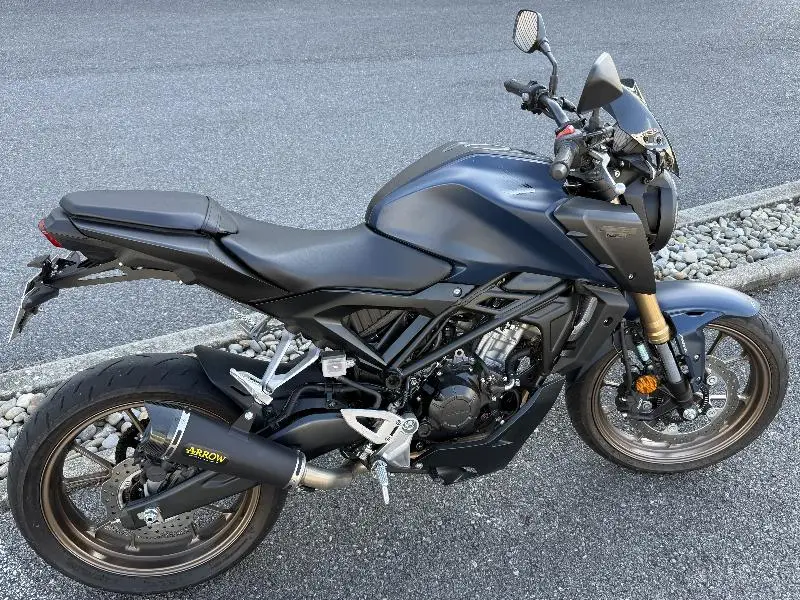 CB 125 R  CB125R