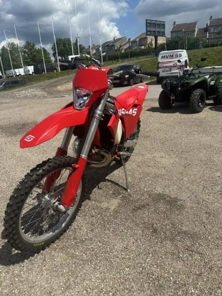 EC 250