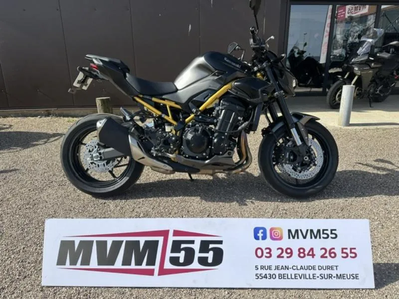Z 900