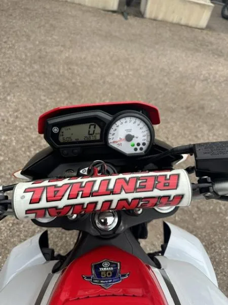 FZ8