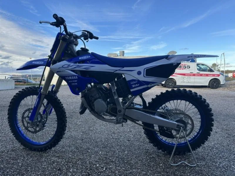 YZ 125