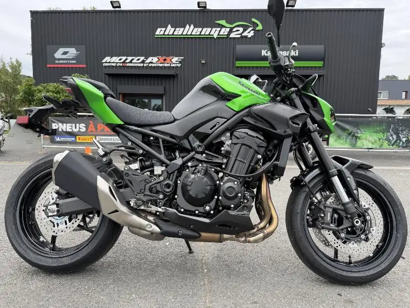 Z 900