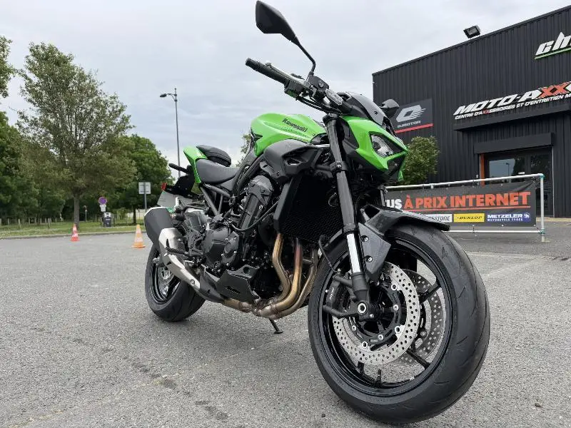Z 900