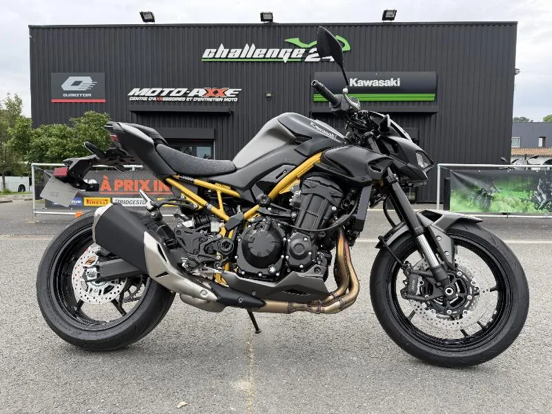 Z 900