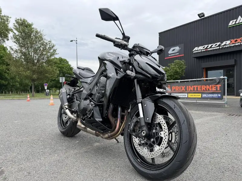 Z 1100