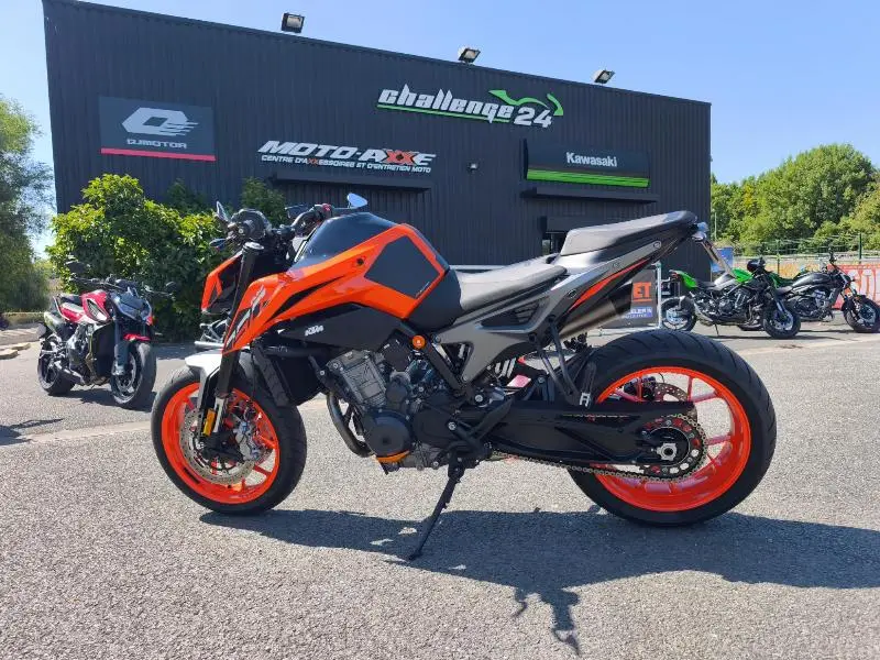 790 DUKE L