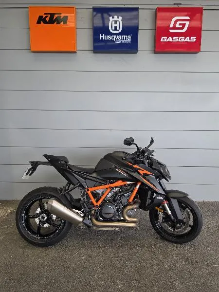 1390 SUPER DUKE R