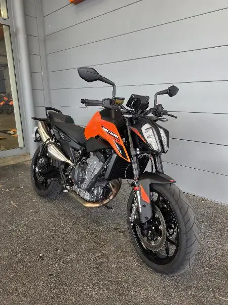 790 DUKE L
