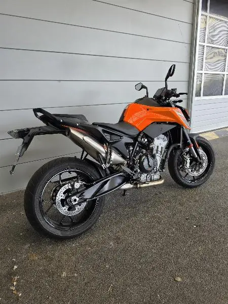 790 DUKE L