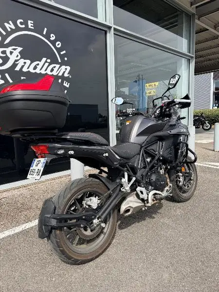 TRK 502