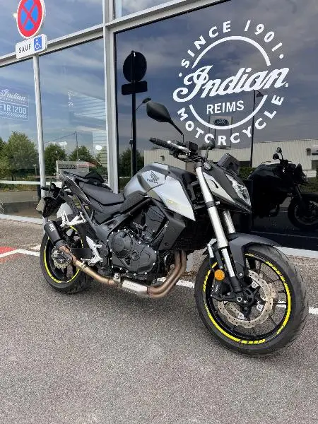 CB 750 HORNET