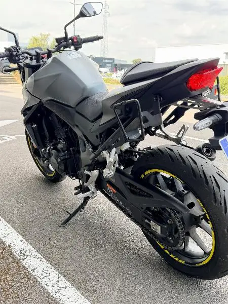 CB 750 HORNET