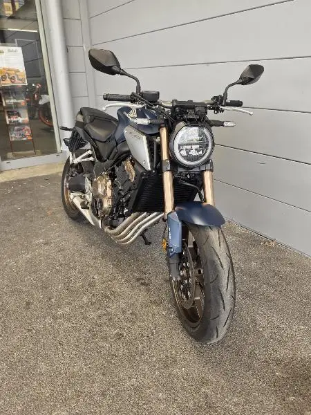 CB 650 R