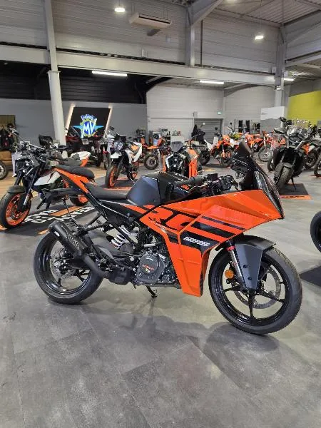 RC 125 ABS