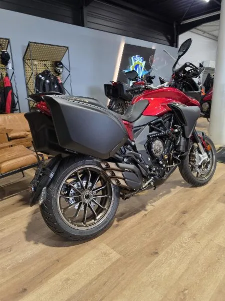 TURISMO VELOCE