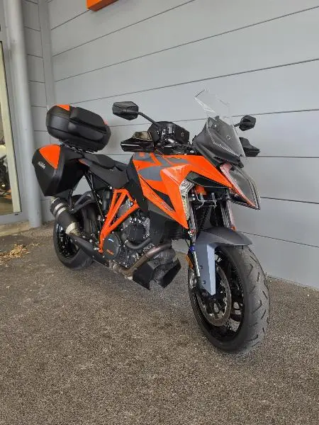 1290 SUPER DUKE GT