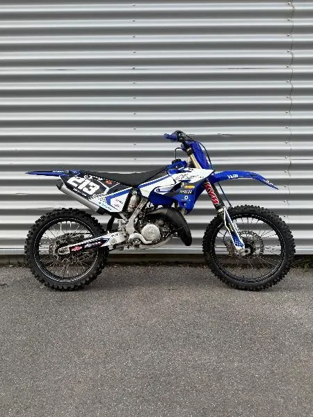 YZ 125