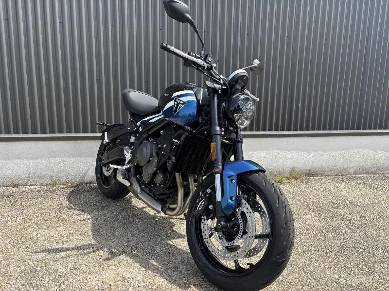 TRIDENT 660