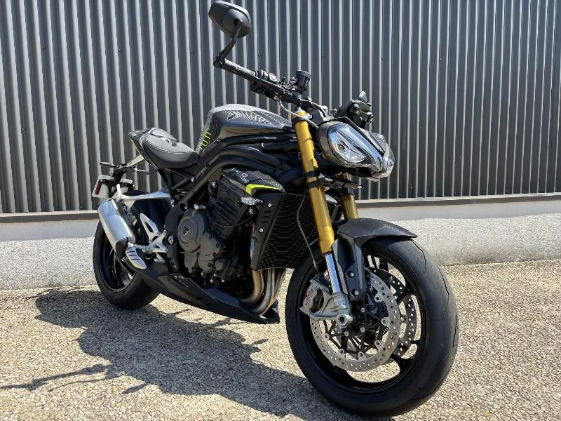 SPEED TRIPLE 1200 RS