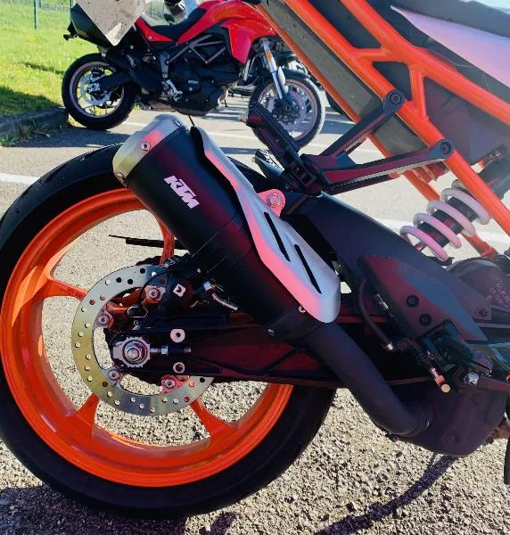 RC 125 ABS