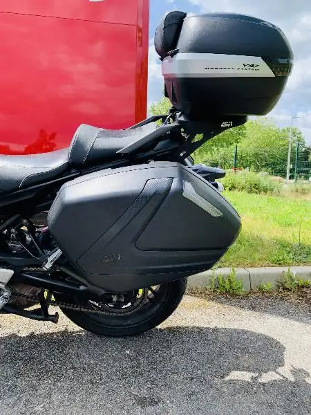 MT09 TRACER